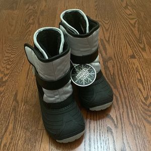 ❌SOLD❌ Toddler Winter Boot - Size 11 M